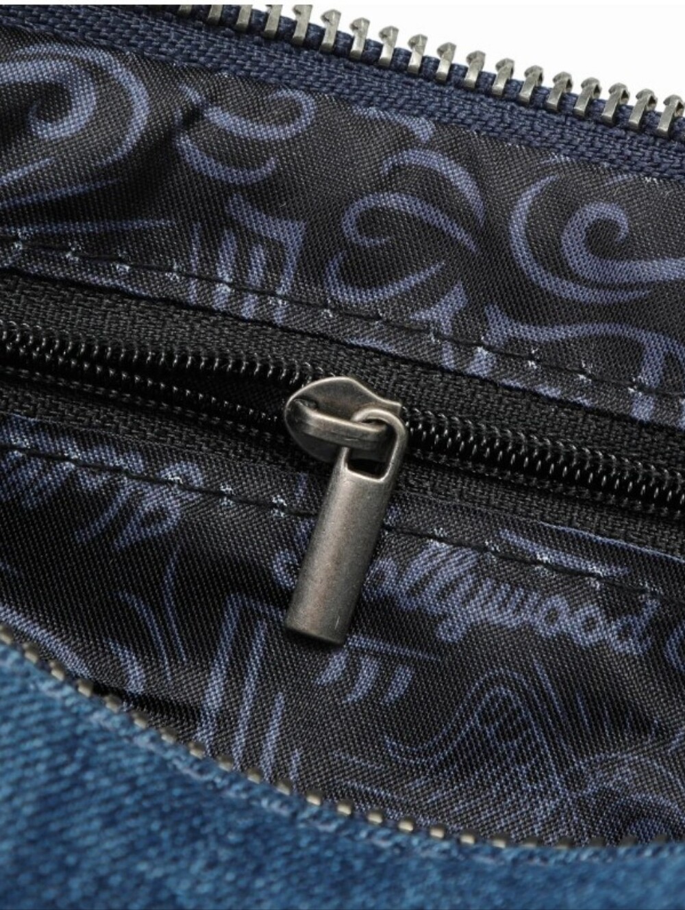 Von Dutch Distressed Denim Barrel Shoulder Bag - Picture 14 of 15